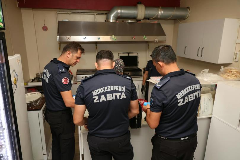 Merkezefendi’de Öğrencilerin Güvenliği İçin Denetimler Sürüyor